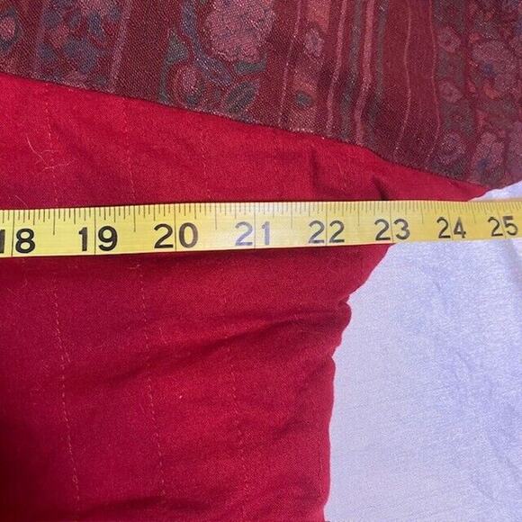 Quilted Womens Blanket Jacket Coat Wood Buttons Red Multicolor Vneck Collarless - Picture 10 of 11